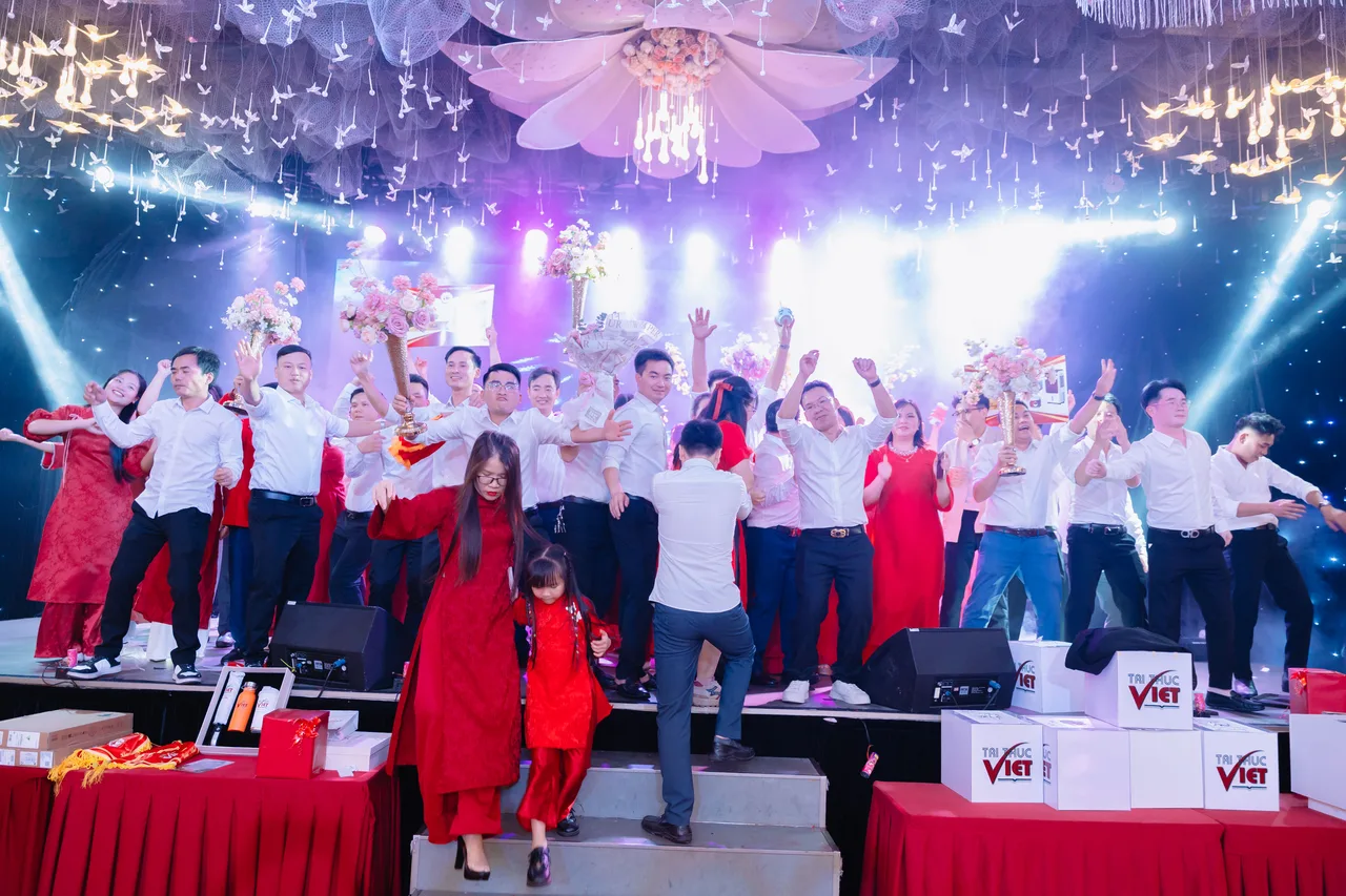Đêm hội Gala Tri Thức Việt